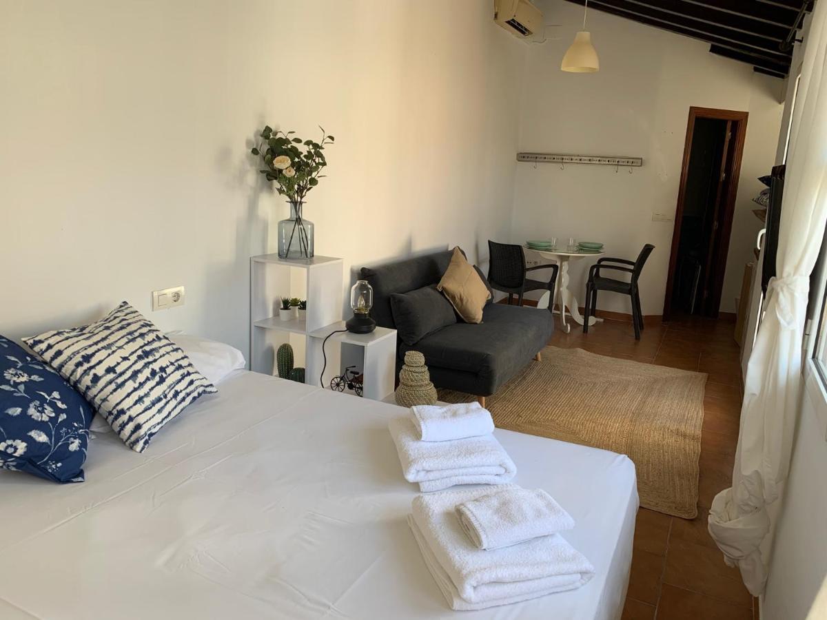Stunning Attic With Private Terrace And Parking Optional Apartamento Sevilha Exterior foto