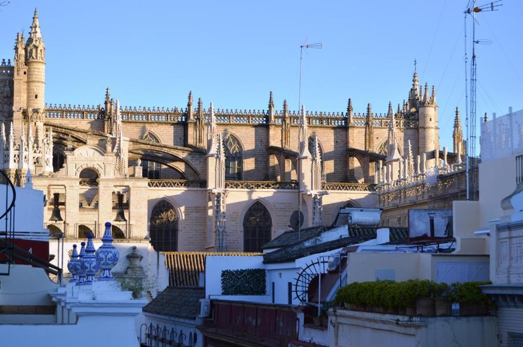 Stunning Attic With Private Terrace And Parking Optional Apartamento Sevilha Exterior foto