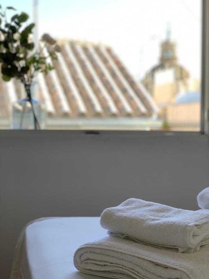 Stunning Attic With Private Terrace And Parking Optional Apartamento Sevilha Exterior foto