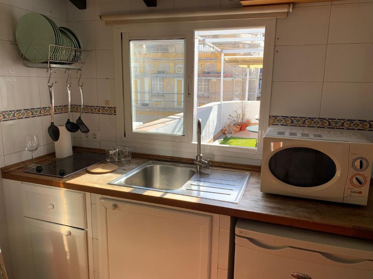 Stunning Attic With Private Terrace And Parking Optional Apartamento Sevilha Exterior foto